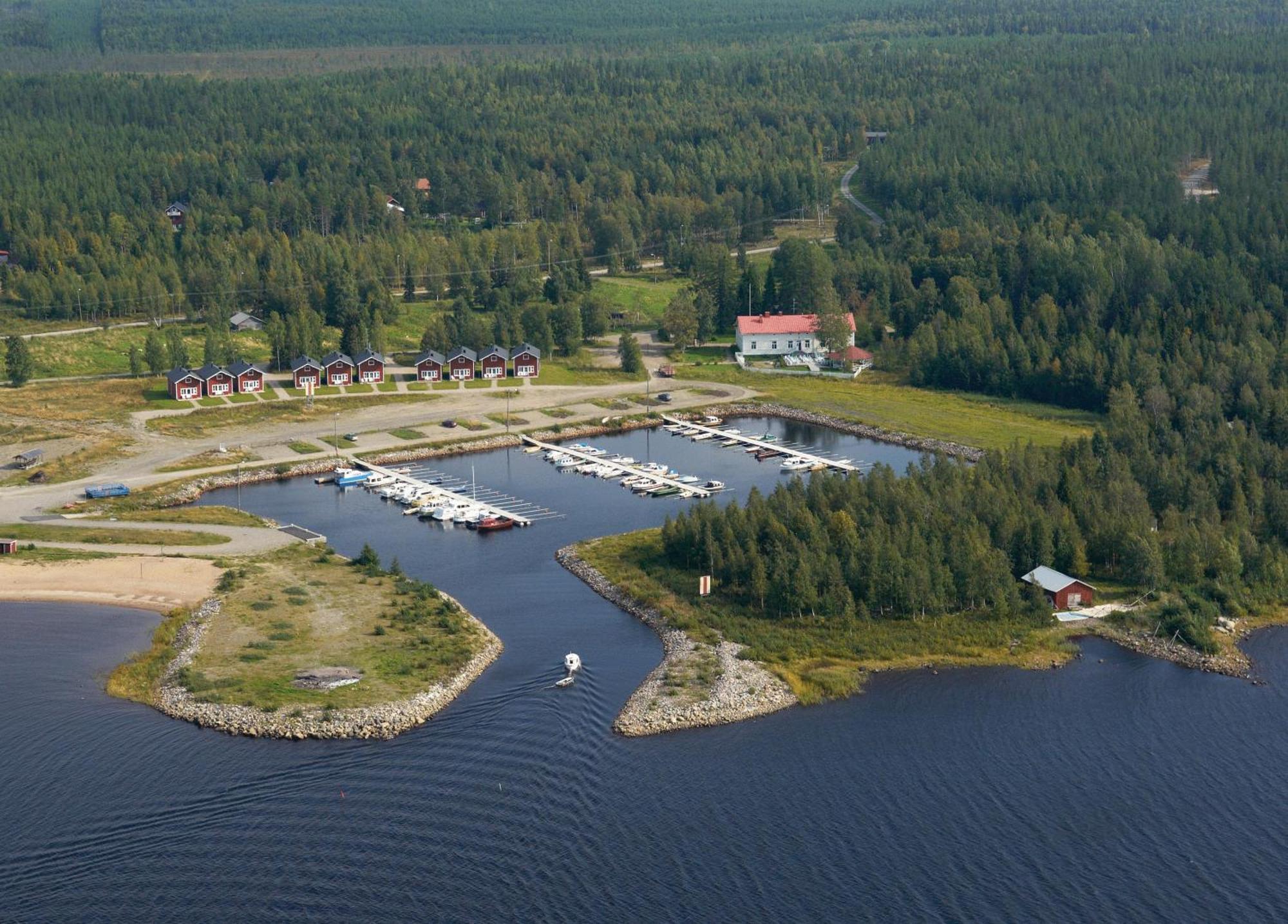 Wanha Pappila Cottages Simoniemi Luaran gambar